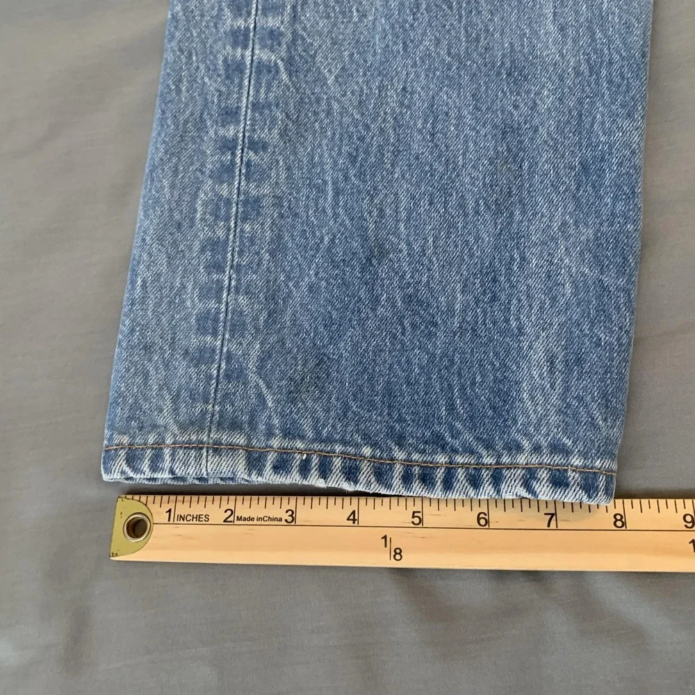 Vintage Levis 501 Jeans Mens 38x33 Blue Medium Wash Straight Distressed (Paint)